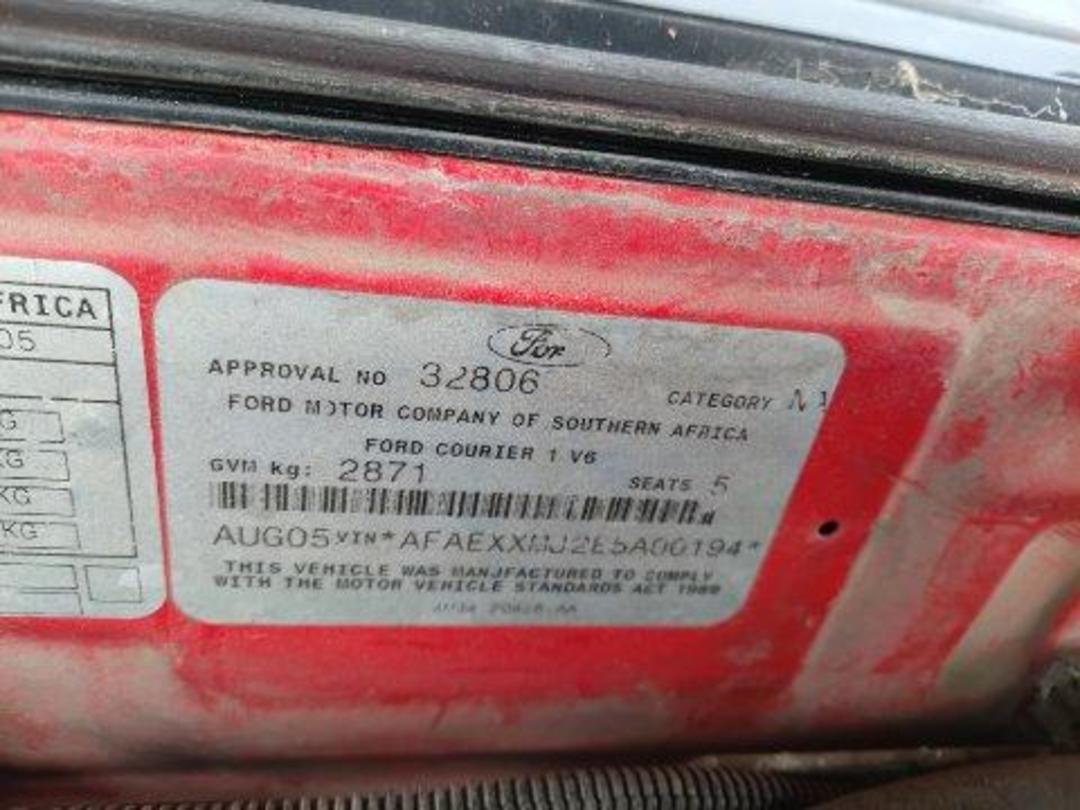 Photo '14' of Ford Courier XLX Crew