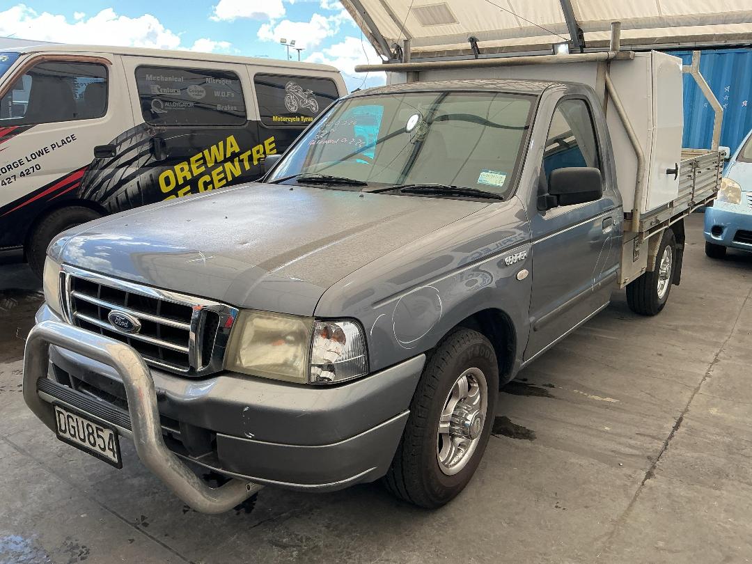 Photo '3' of Ford Courier XL C/C