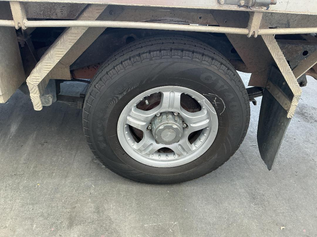 Photo '10' of Ford Courier XL C/C