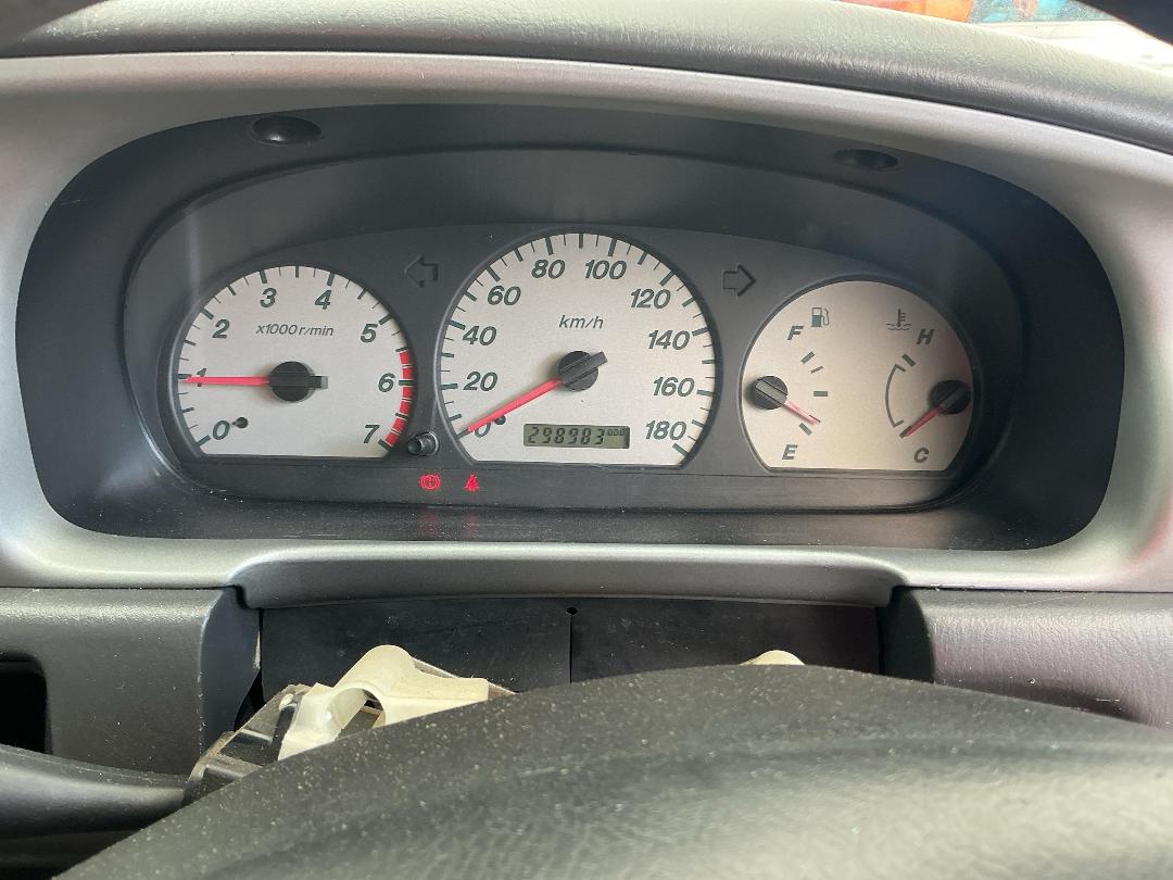 Photo '15' of Ford Courier XL C/C