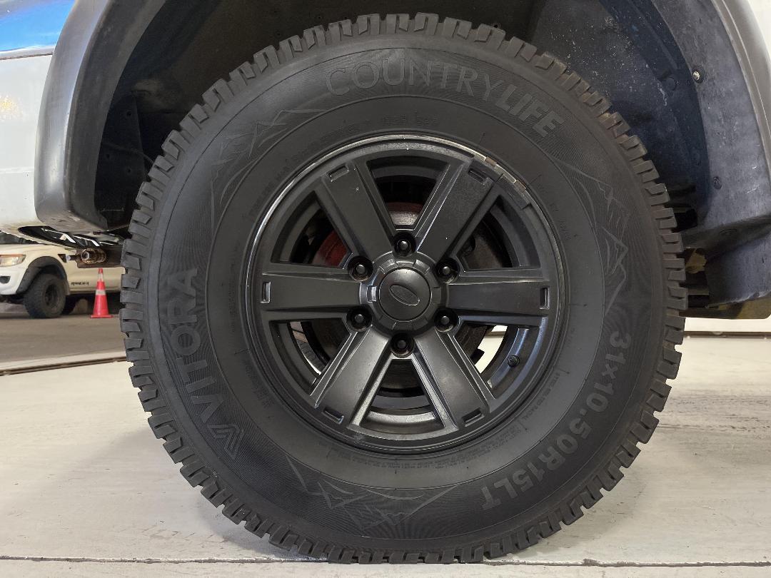 Photo '8' of Ford Courier TD XLX CR W/S Photo '8' of Ford Courier TD XLX CR W/S