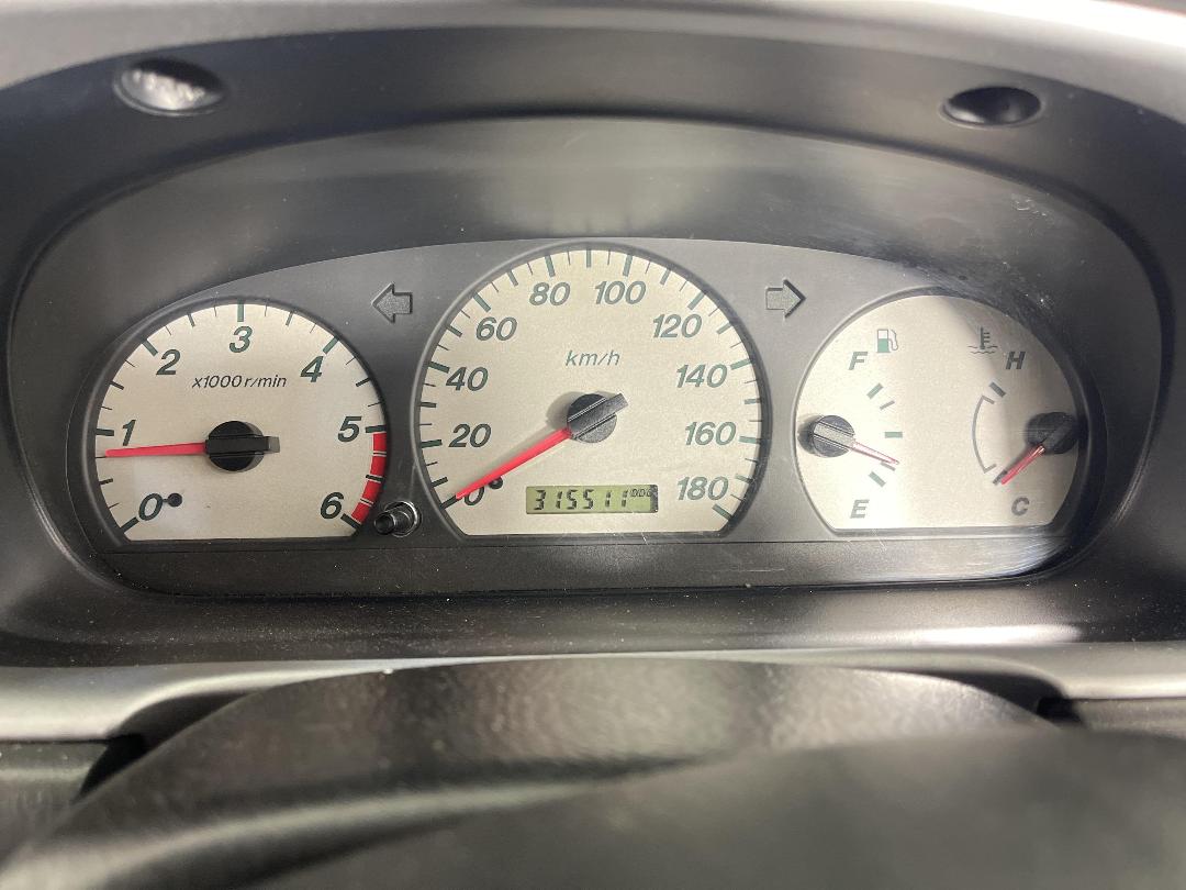 Photo '19' of Ford Courier TD XLX CR W/S Photo '19' of Ford Courier TD XLX CR W/S