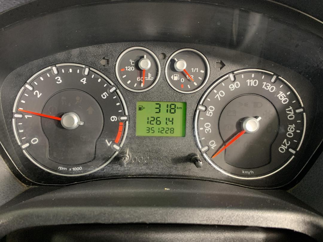 Photo '21' of Ford Fiesta