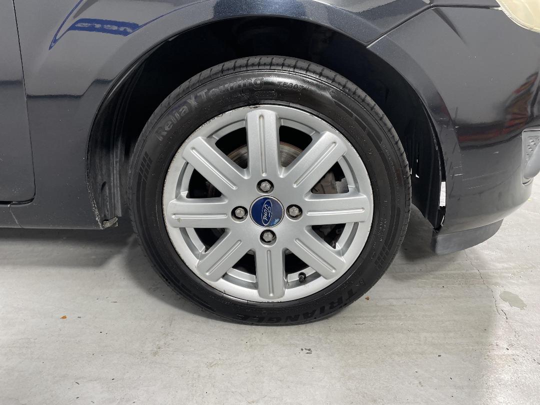 Photo '9' of Ford Fiesta