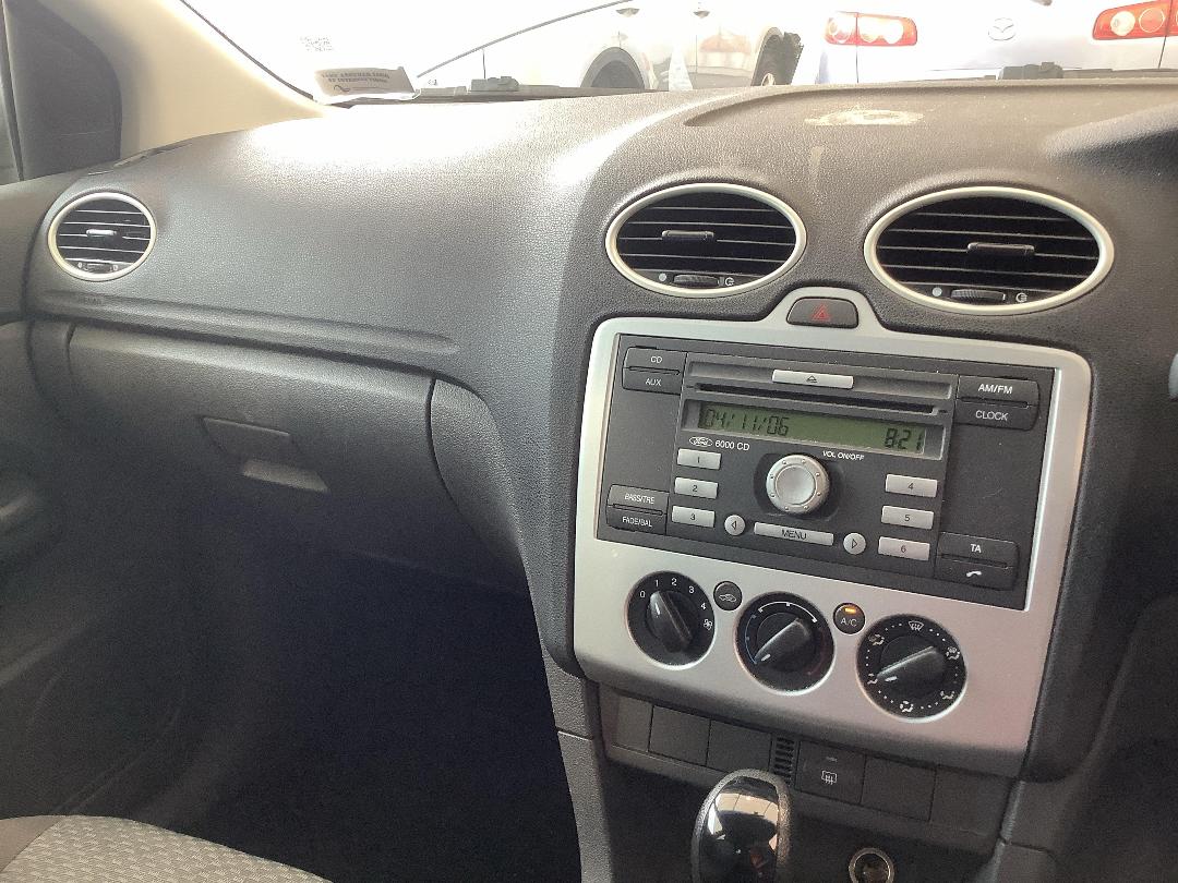 Photo '15' of Ford Focus Photo '15' of Ford Focus