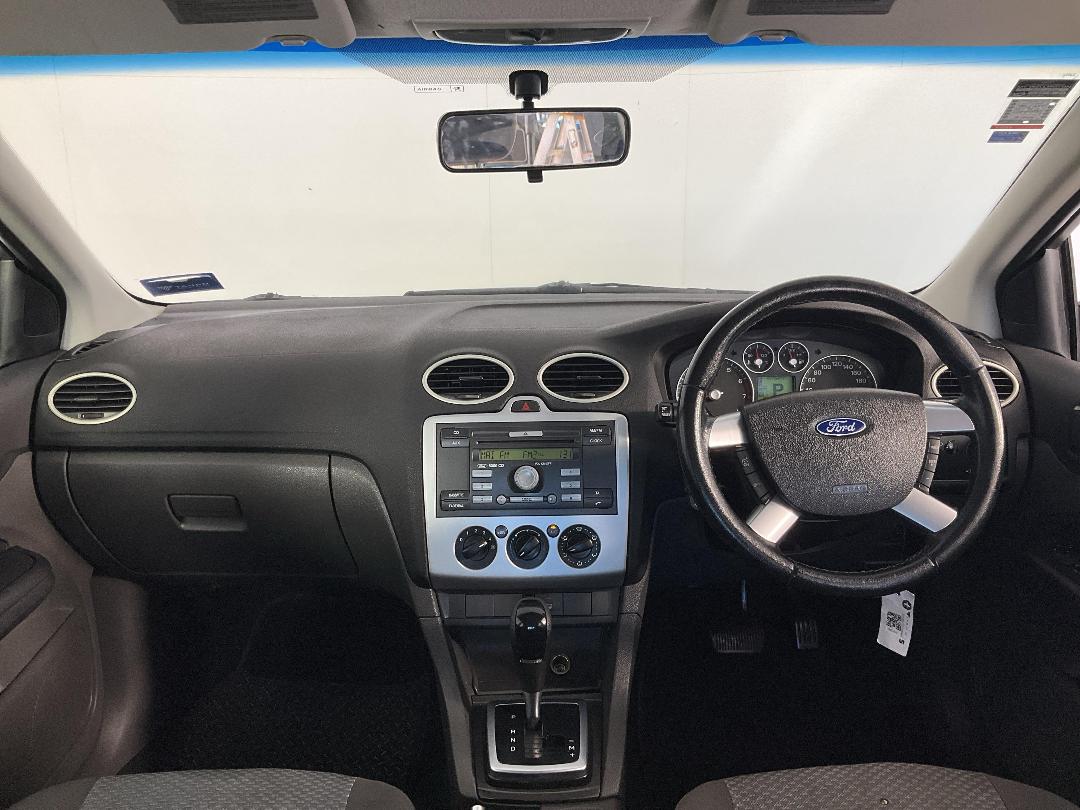 Photo '17' of Ford Focus