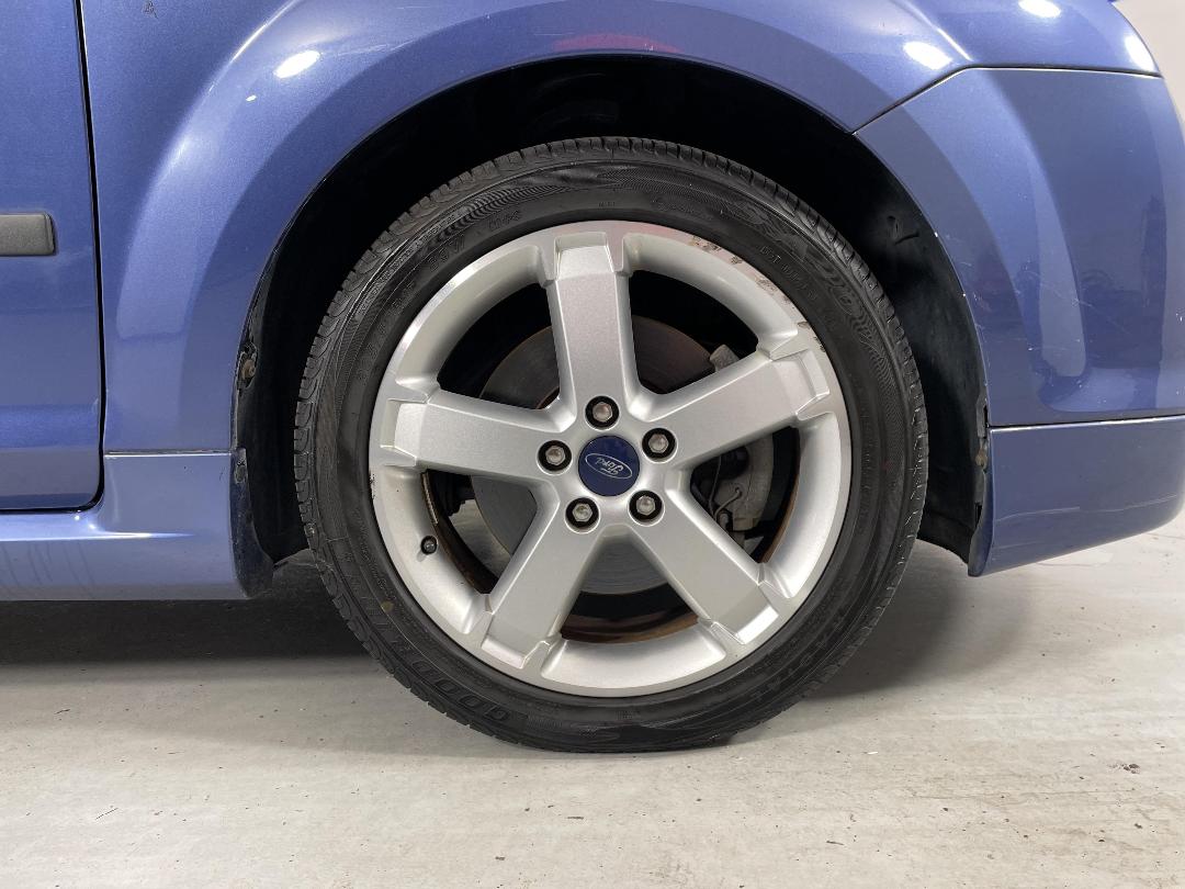 Photo '9' of Ford Focus