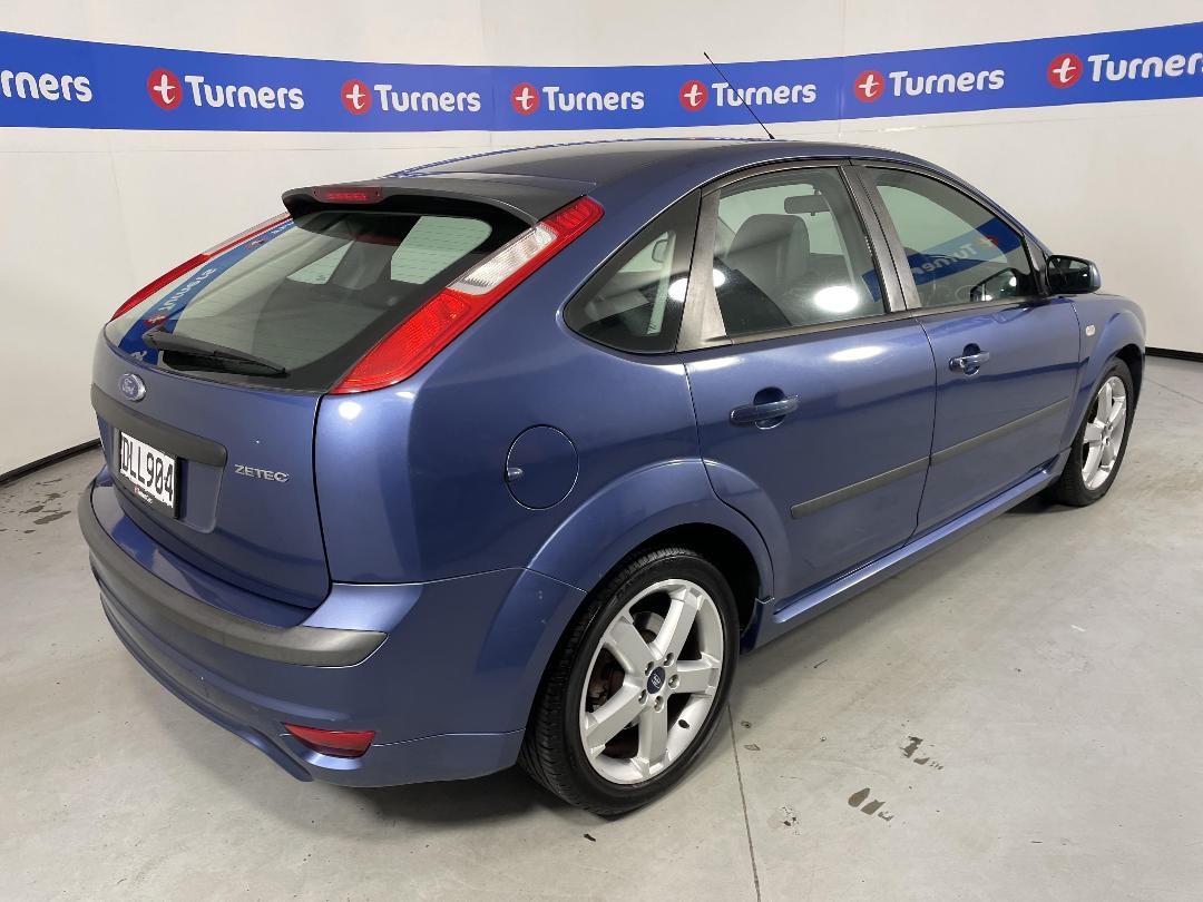 Photo '7' of Ford Focus