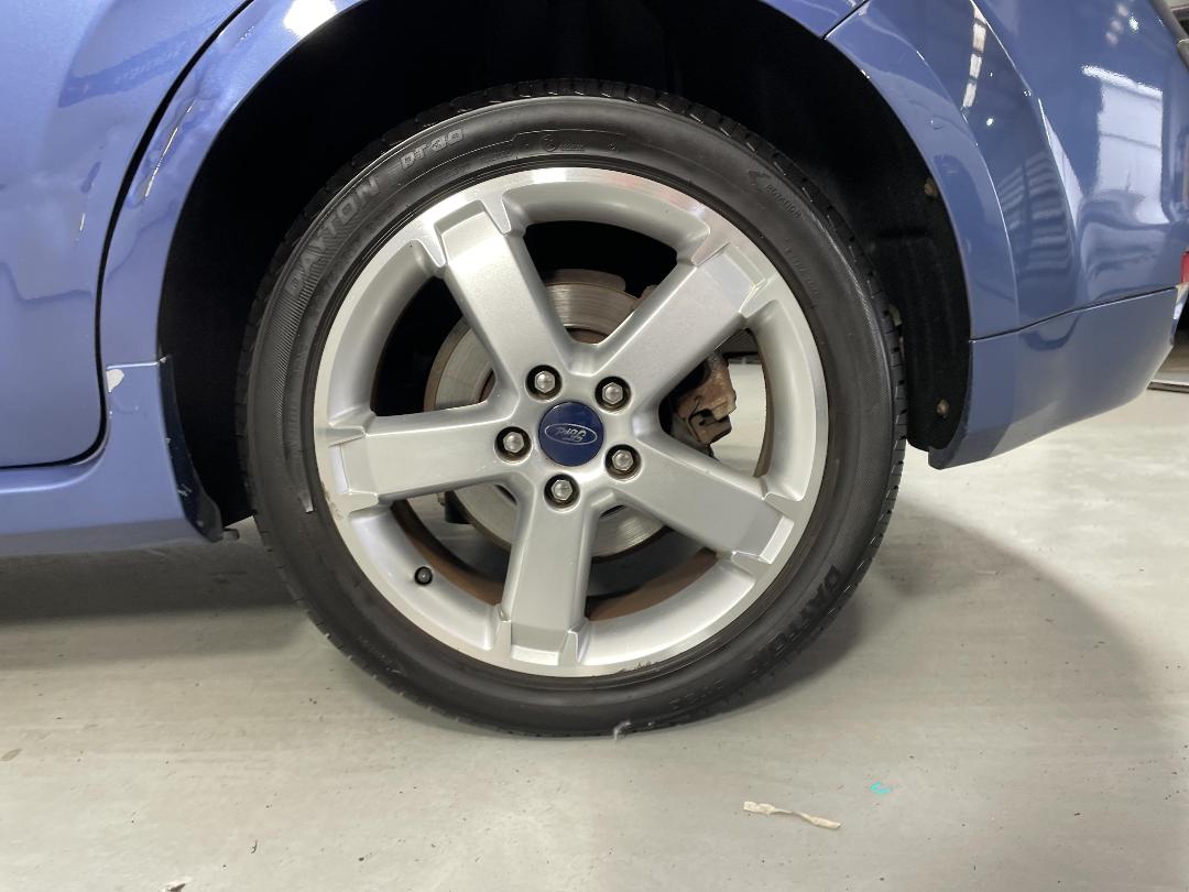 Photo '11' of Ford Focus