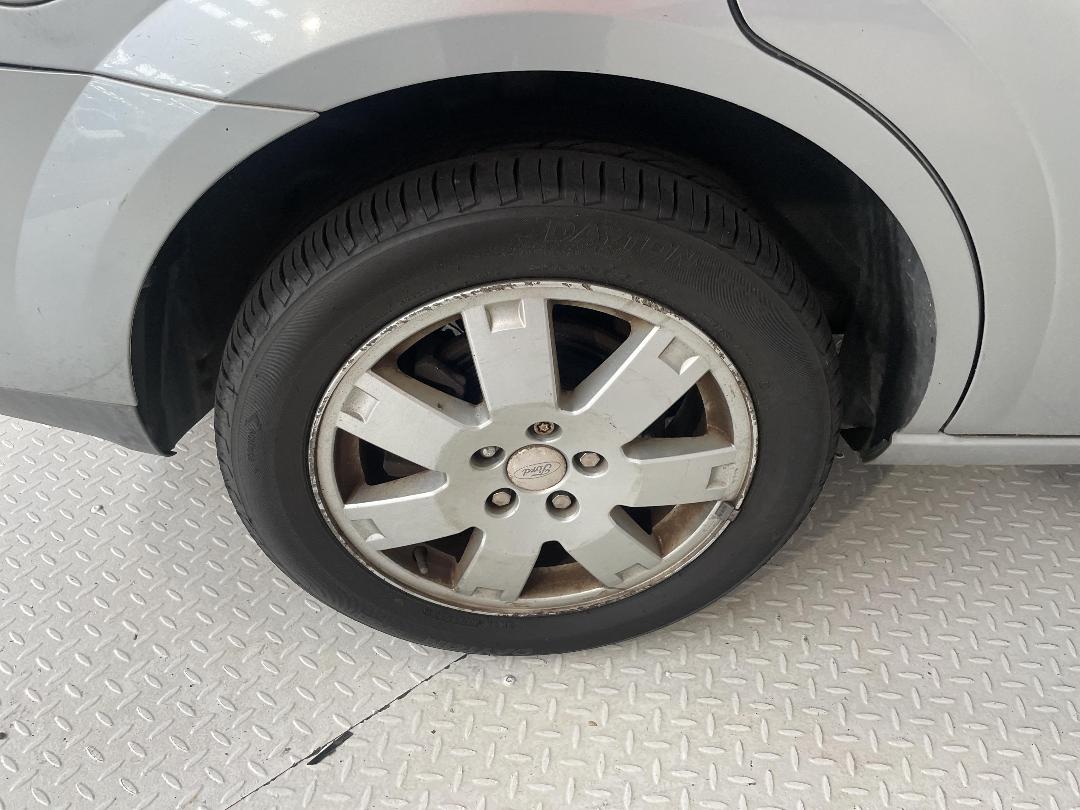 Photo '8' of Ford Mondeo Zetec