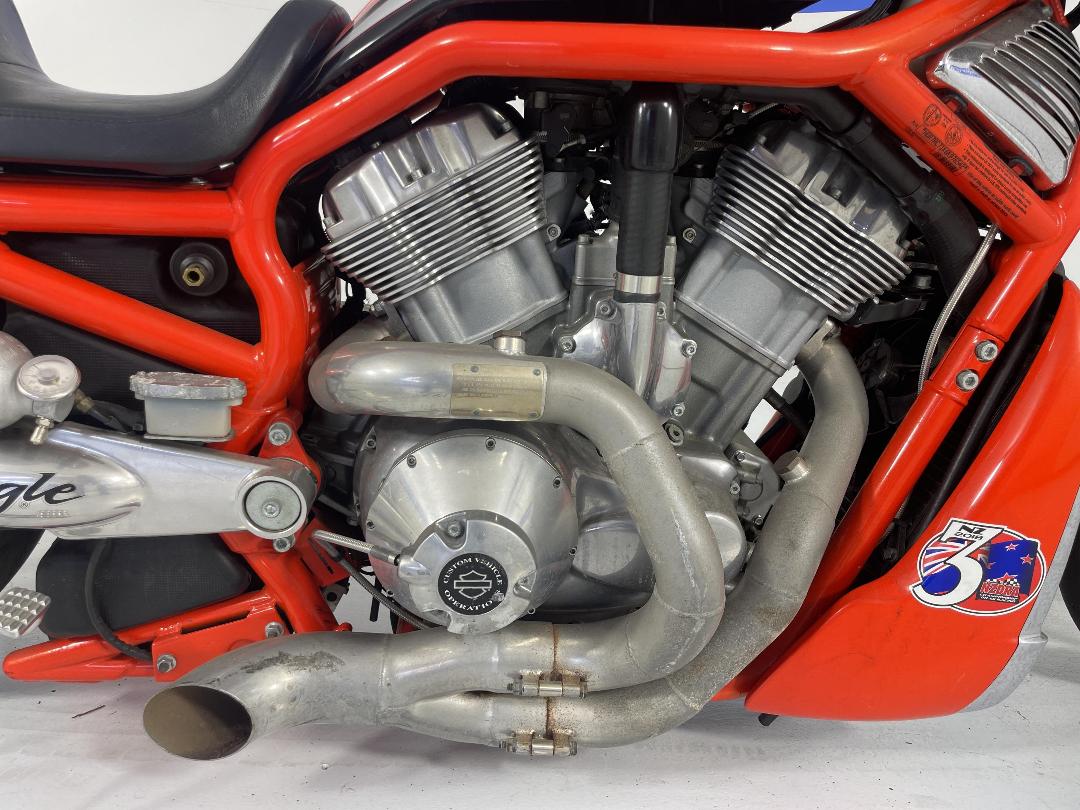 Photo '8' of Harley Davidson VRSXE