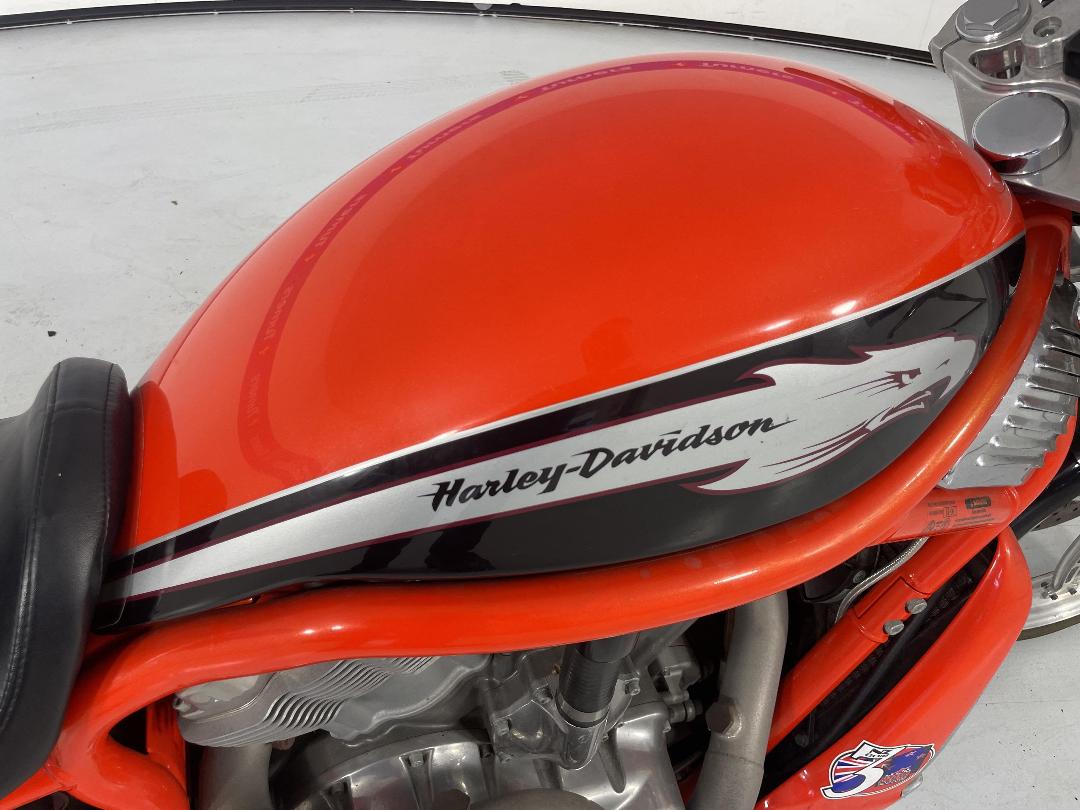 Photo '10' of Harley Davidson VRSXE