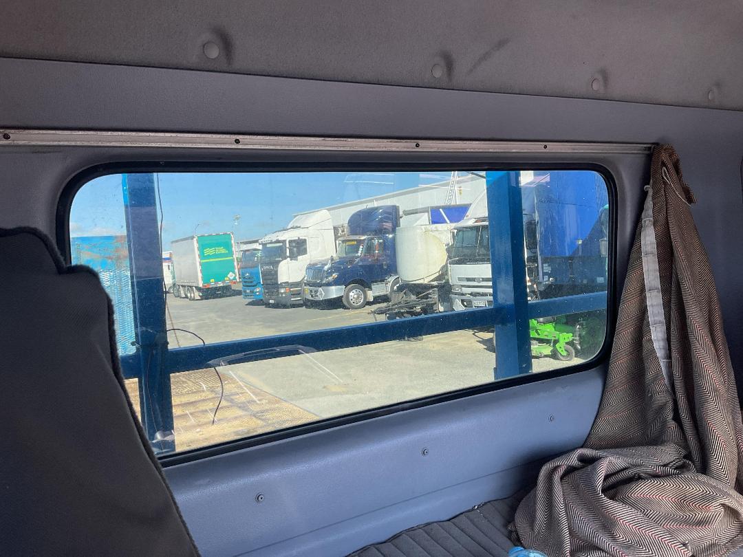 Photo '17' of Hino FG 1JPPH-TGN Transporter