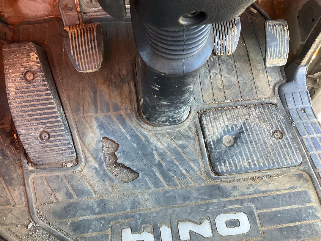 Photo '16' of Hino FG 1JPPH-TGN Transporter