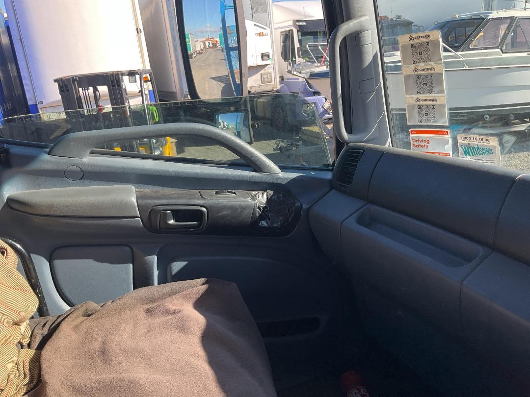 Photo '18' of Hino FG 1JPPH-TGN Transporter