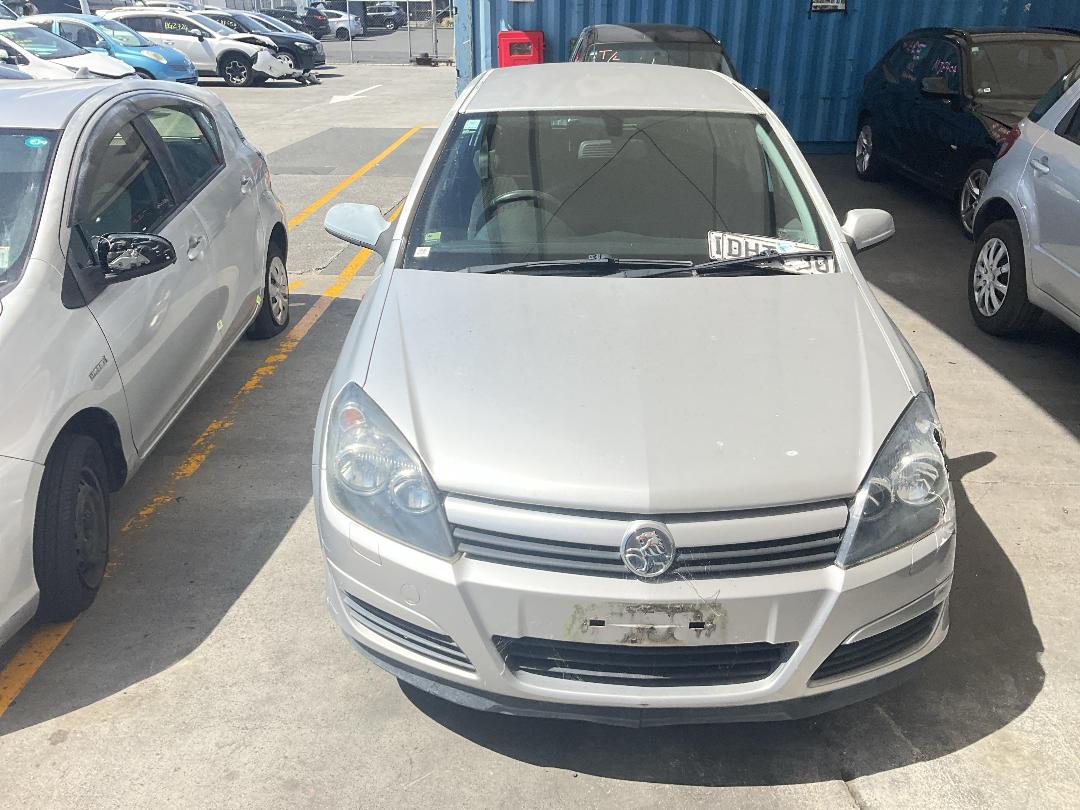 Photo '5' of Holden Astra CDX Photo '5' of Holden Astra CDX