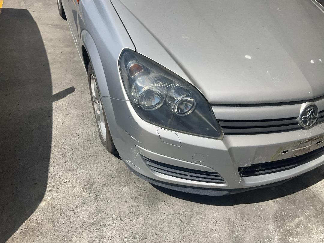 Photo '4' of Holden Astra CDX Photo '4' of Holden Astra CDX