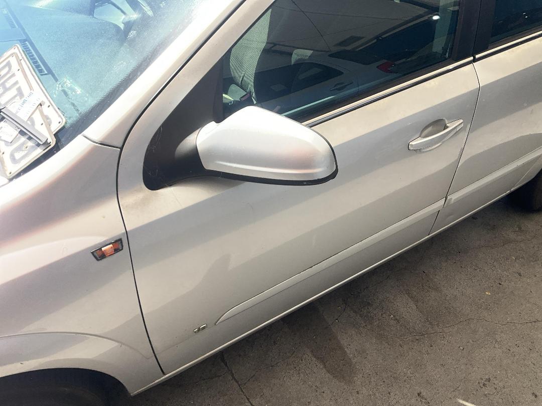 Photo '9' of Holden Astra CDX Photo '9' of Holden Astra CDX