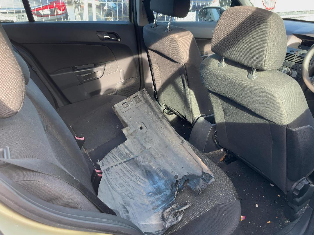 Photo '12' of Holden Astra CD