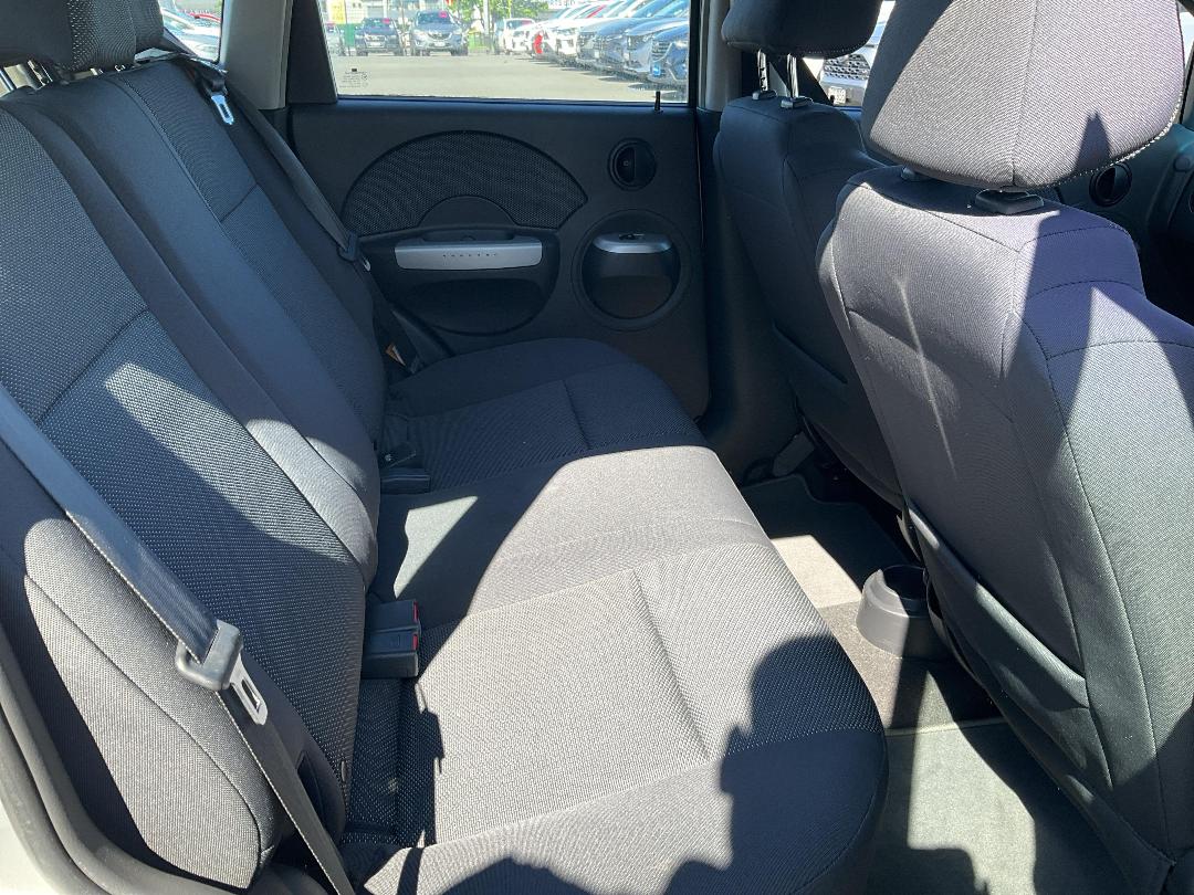 Photo '9' of Holden Barina Photo '9' of Holden Barina