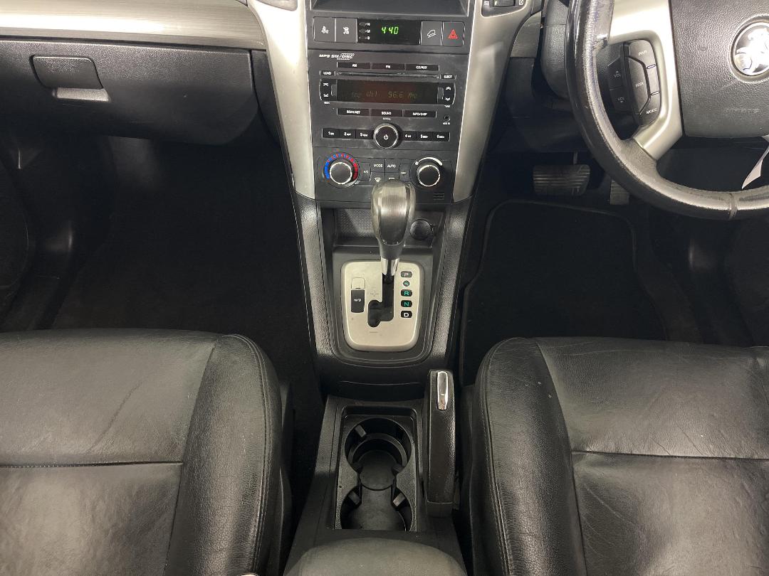 Photo '23' of Holden Captiva 7 Photo '23' of Holden Captiva 7