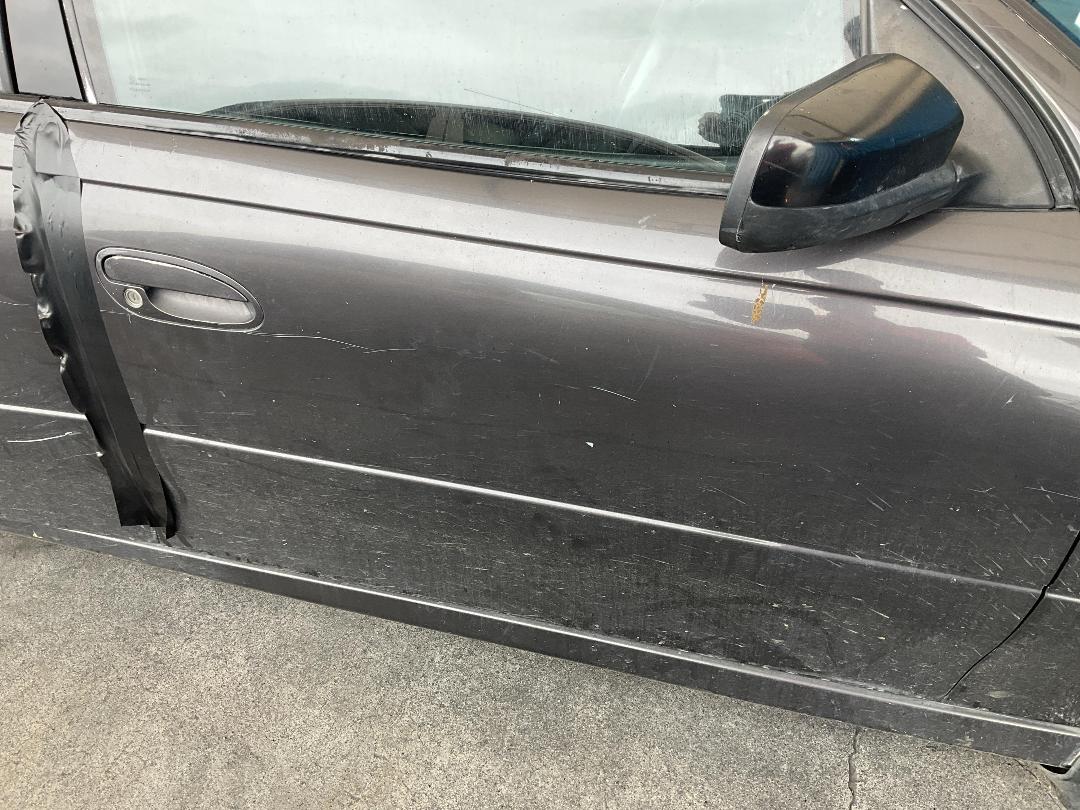 Photo '3' of Holden Commodore Executive V6 Photo '3' of Holden Commodore Executive V6