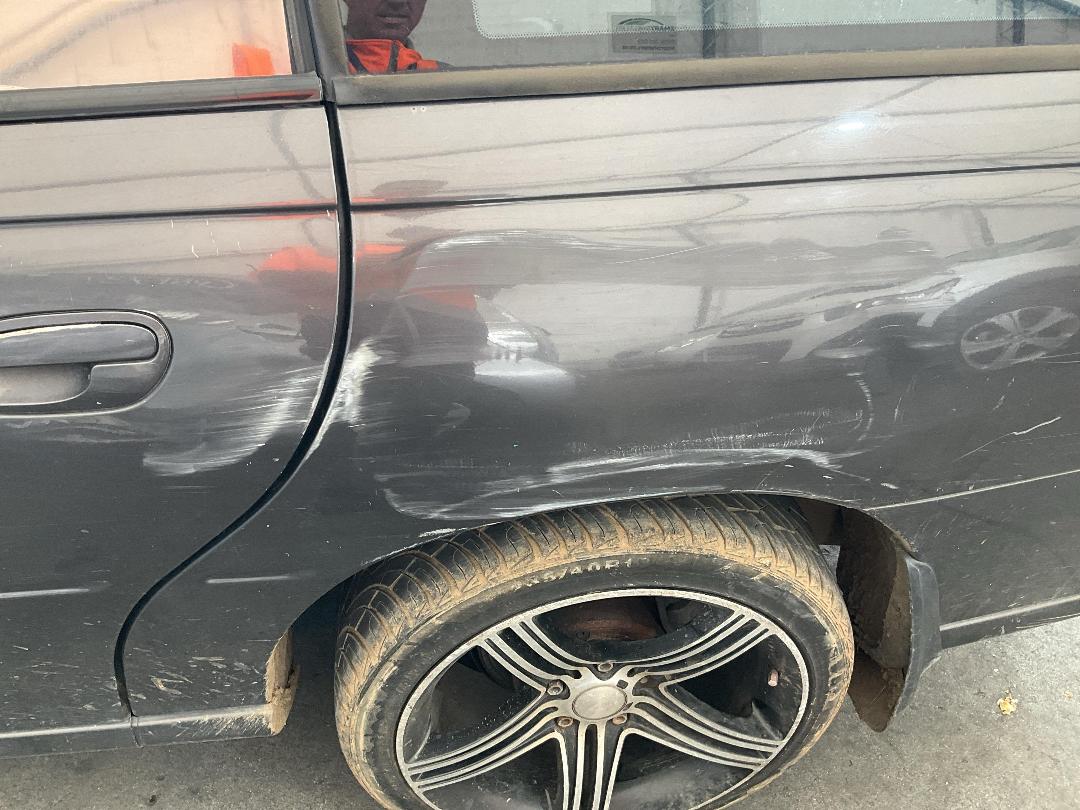 Photo '13' of Holden Commodore Executive V6 Photo '13' of Holden Commodore Executive V6