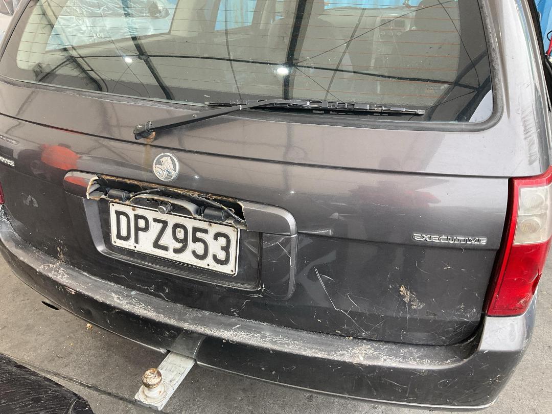 Photo '19' of Holden Commodore Executive V6 Photo '19' of Holden Commodore Executive V6