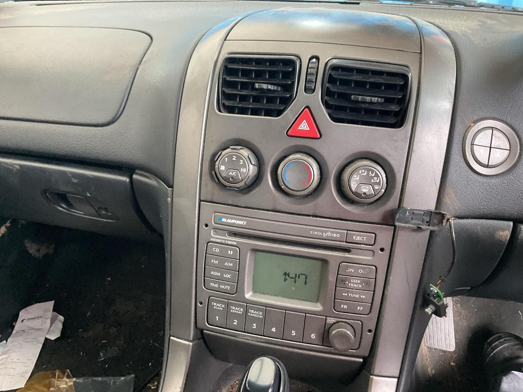 Photo '31' of Holden Commodore Executive V6 Photo '31' of Holden Commodore Executive V6