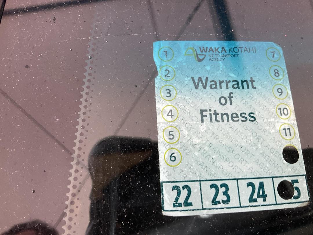 Photo '34' of Holden Commodore Executive V6 Photo '34' of Holden Commodore Executive V6