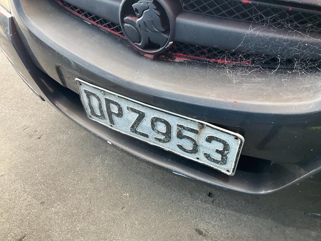 Photo '38' of Holden Commodore Executive V6 Photo '38' of Holden Commodore Executive V6