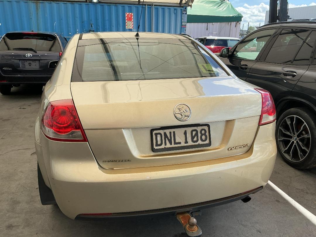 Photo '5' of Holden Commodore Omega Photo '5' of Holden Commodore Omega