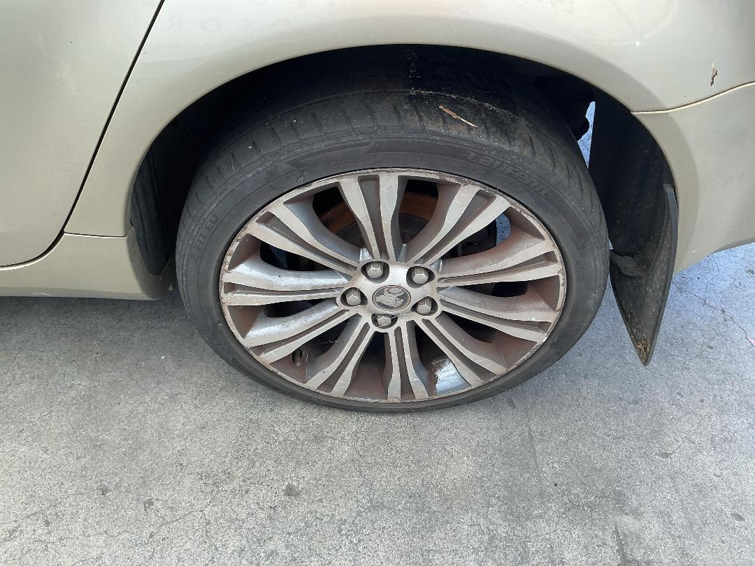 Photo '23' of Holden Commodore Omega Photo '23' of Holden Commodore Omega