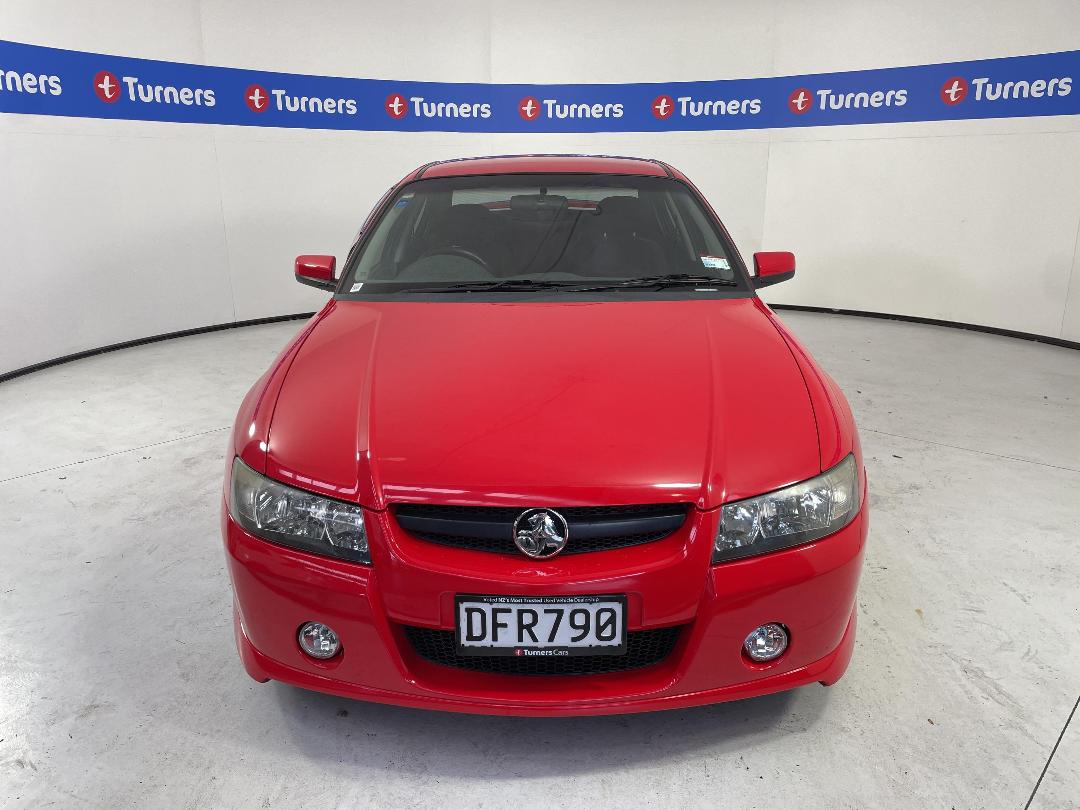 Photo '2' of Holden Commodore