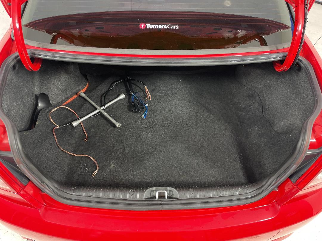 Photo '14' of Holden Commodore