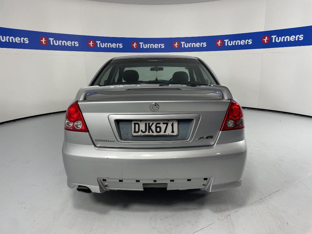 Photo '6' of Holden Commodore Photo '6' of Holden Commodore