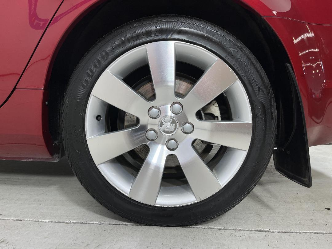 Photo '11' of Holden Commodore