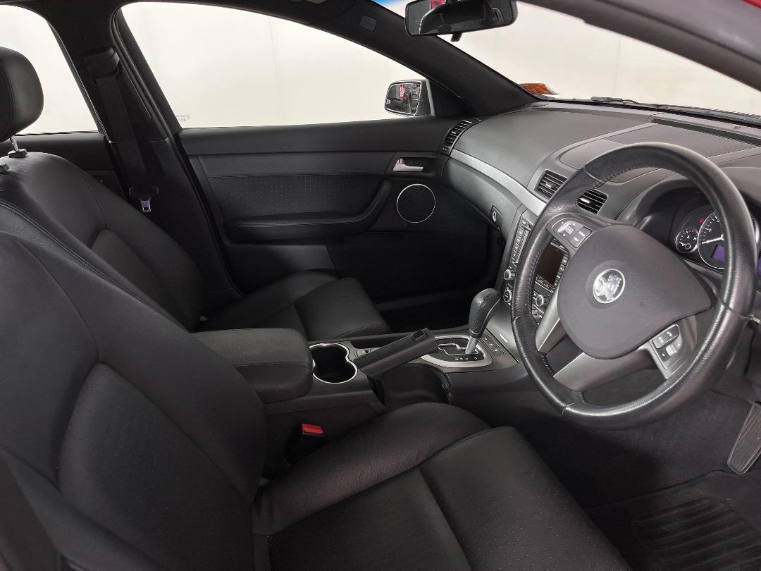 Photo '16' of Holden Commodore