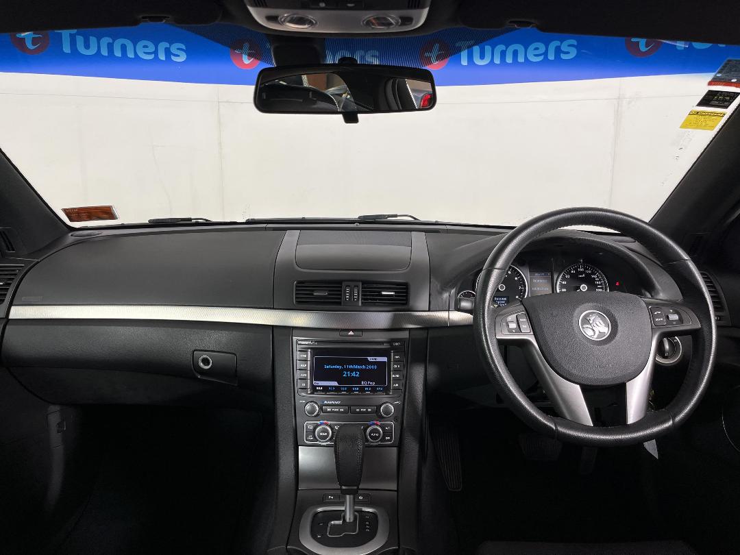 Photo '17' of Holden Commodore