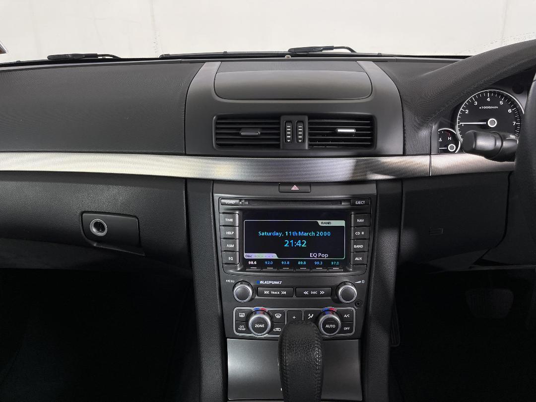 Photo '18' of Holden Commodore