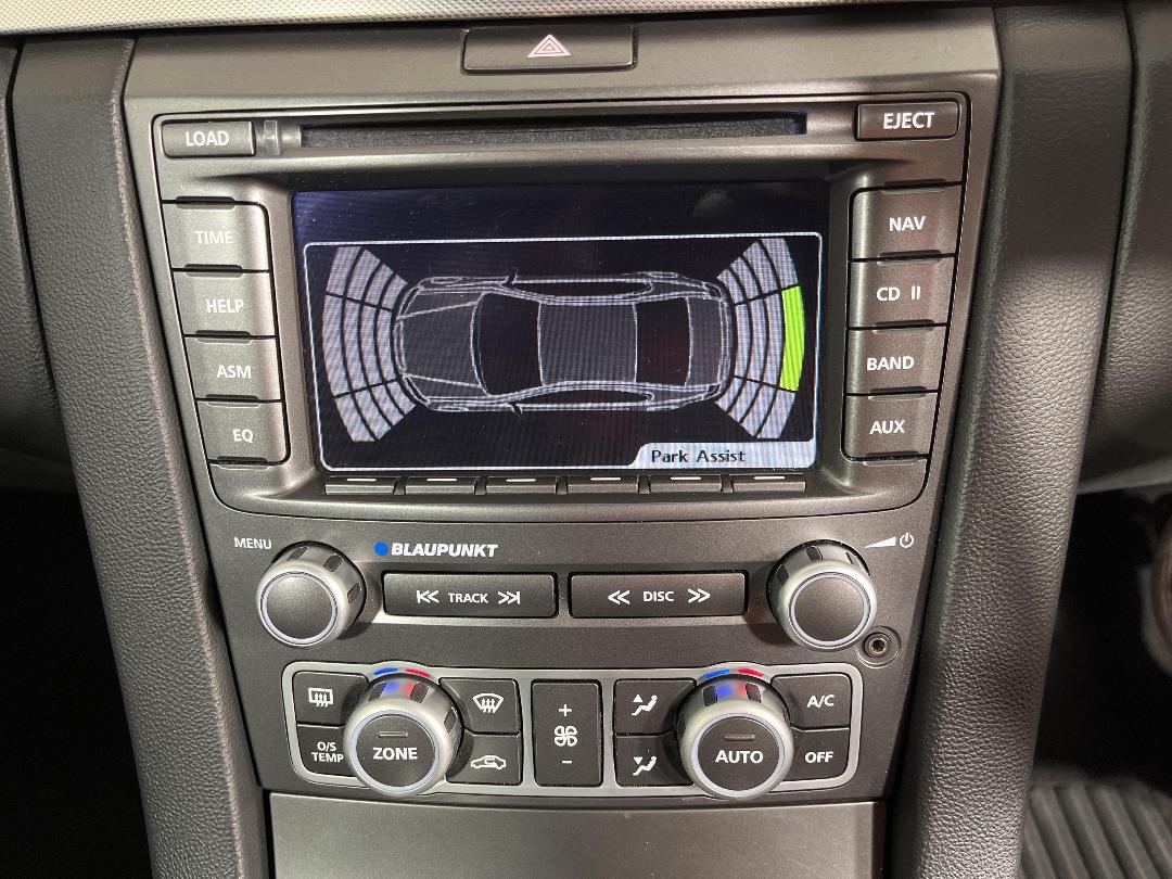 Photo '28' of Holden Commodore