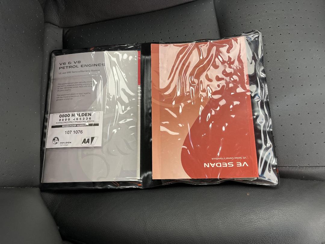 Photo '29' of Holden Commodore