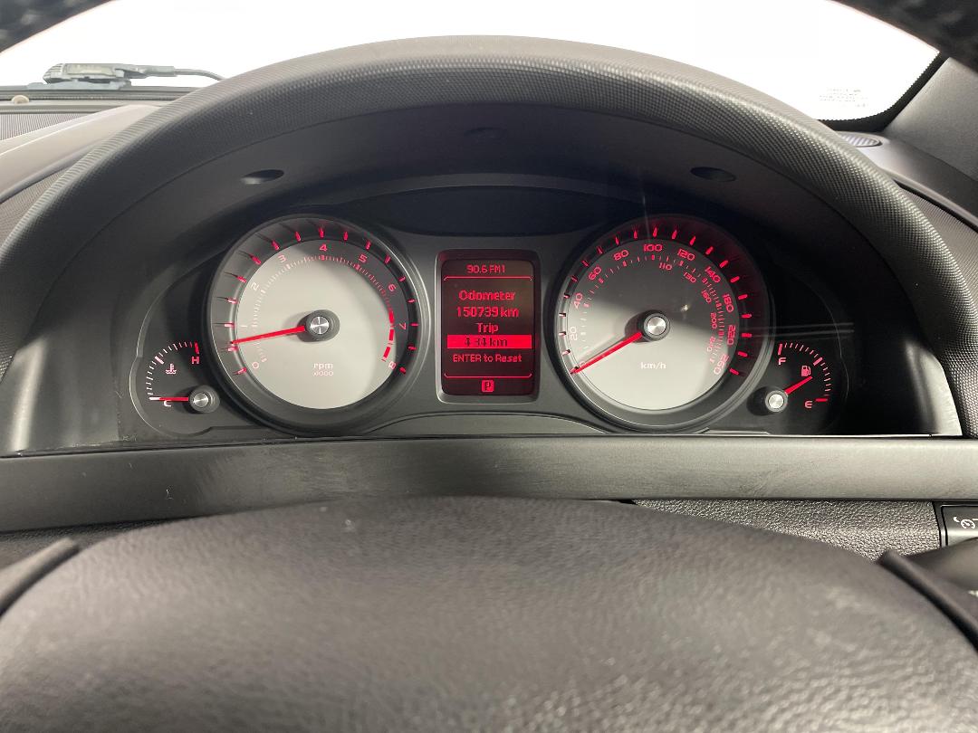 Photo '21' of Holden Commodore