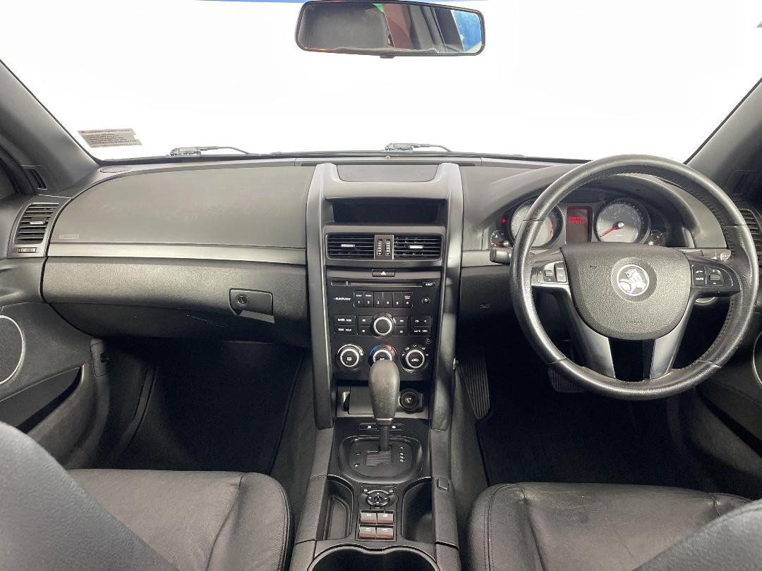 Photo '17' of Holden Commodore