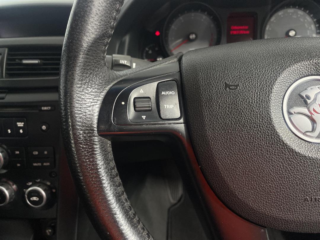 Photo '25' of Holden Commodore