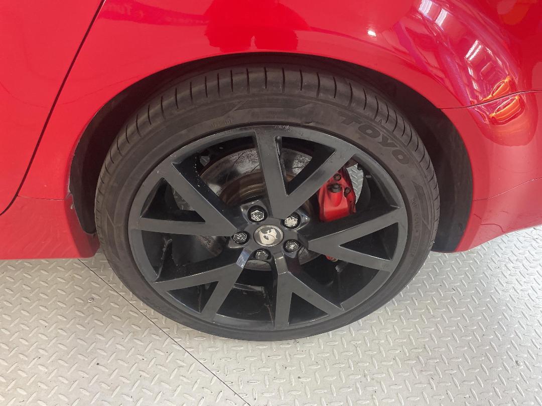 Photo '11' of Holden Commodore Photo '11' of Holden Commodore