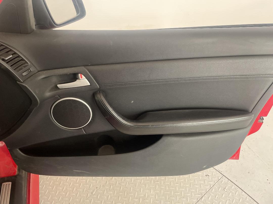 Photo '15' of Holden Commodore Photo '15' of Holden Commodore