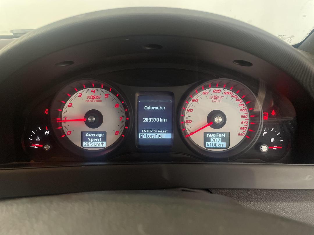 Photo '21' of Holden Commodore Photo '21' of Holden Commodore