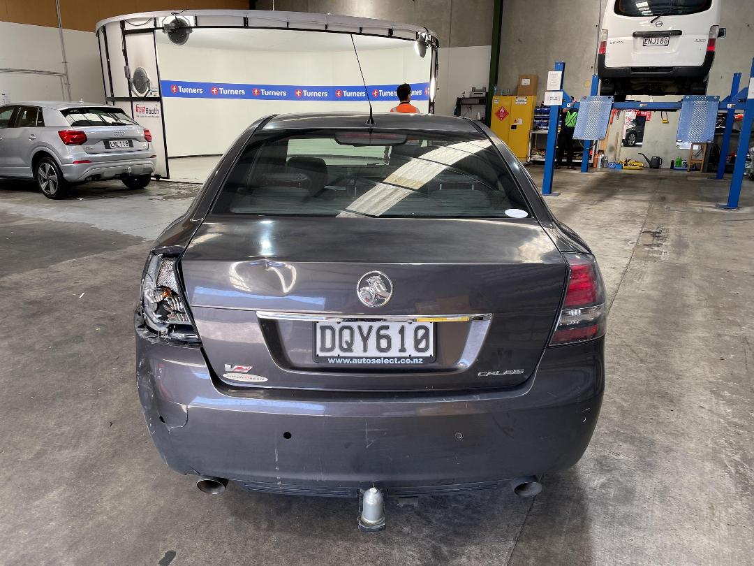 Photo '5' of Holden Commodore Calais-V V6 Photo '5' of Holden Commodore Calais-V V6