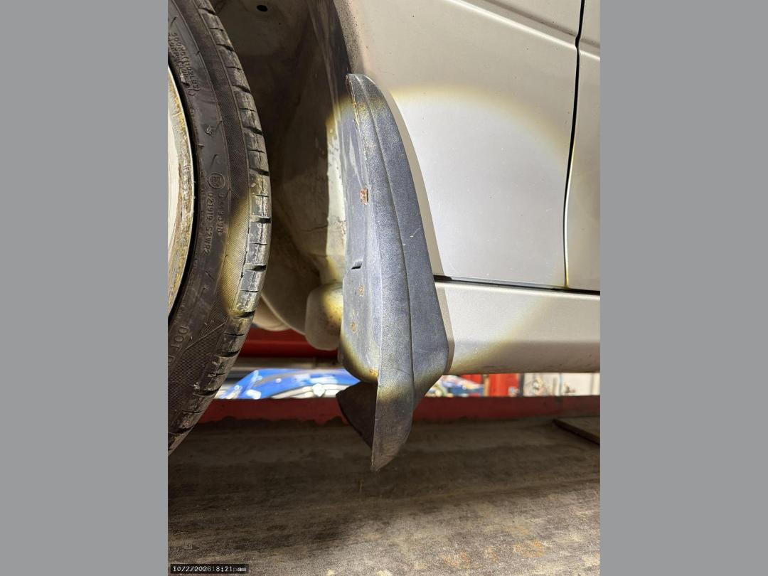 Photo '5' of Holden Commodore VZ Acclaim Photo '5' of Holden Commodore VZ Acclaim